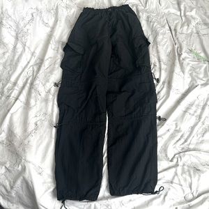 black parachute pants -small